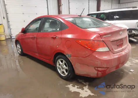 2013 Hyundai Accent Gls z USA, uszkodzony, nr VIN KMHCT4AE5DU534563